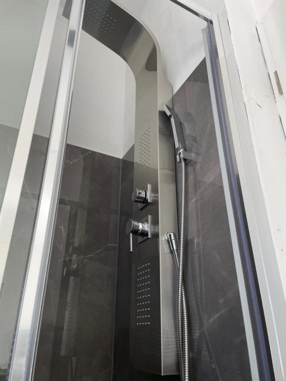 R41 - Tivoli Groundfloor Apartment Ljubljana Bagian luar foto