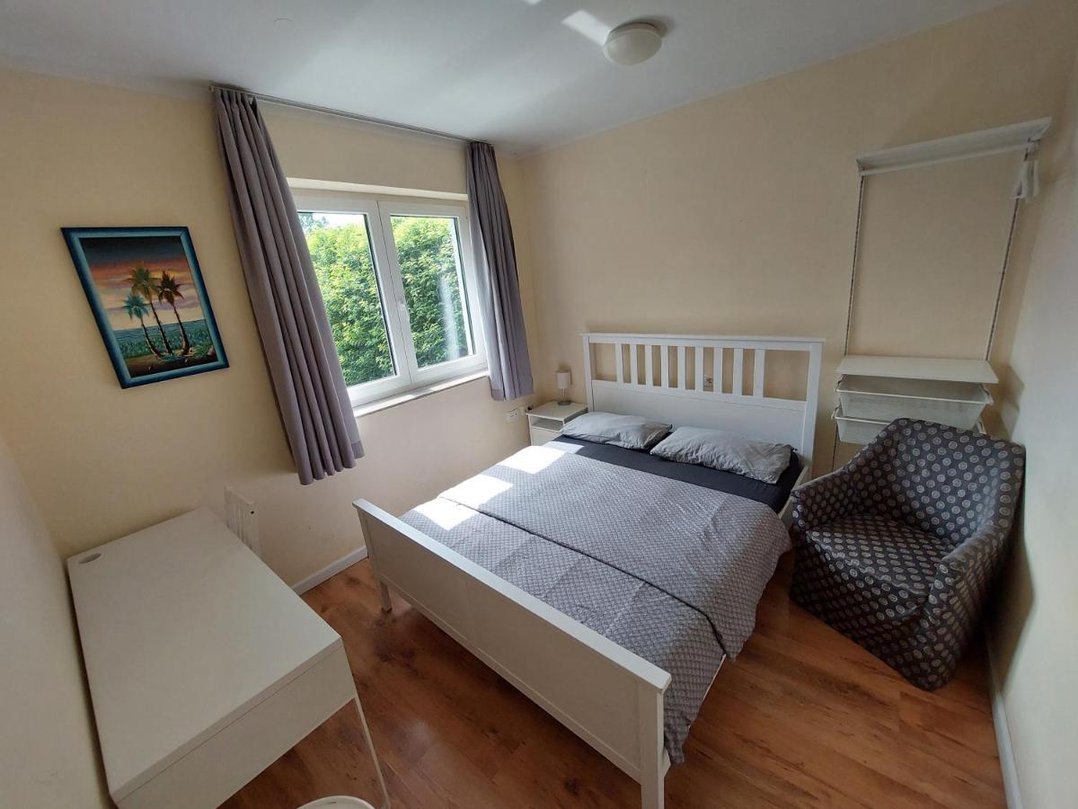 R41 - Tivoli Groundfloor Apartment Ljubljana Bagian luar foto